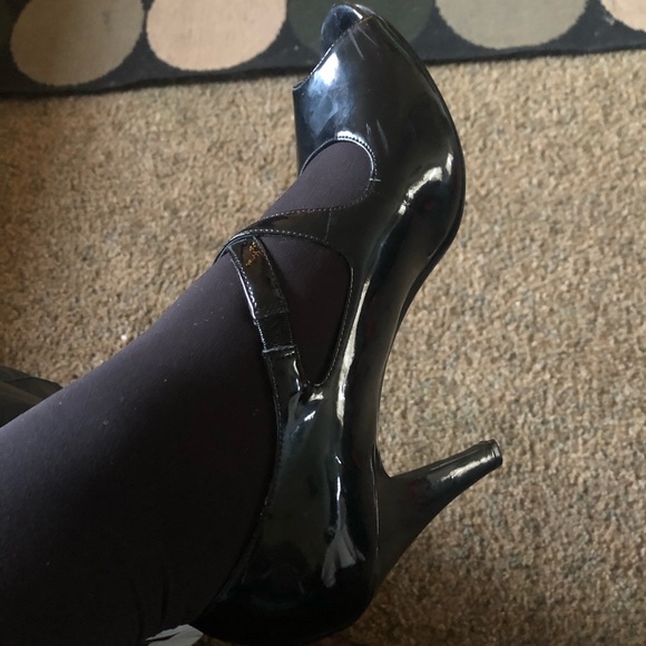 Naturalizer Shoes - Super cute heels